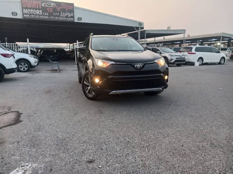 2018 Toyota RAV4 thumbnail 4