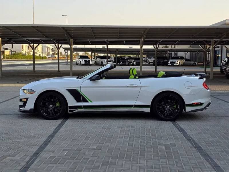 2021 Ford Mustang STANDARD thumbnail 7