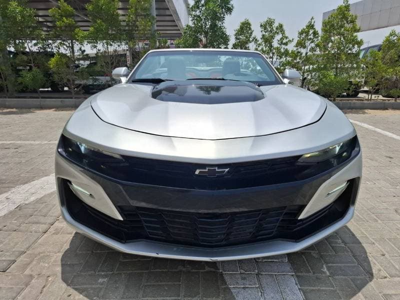 2019 Chevrolet Camaro 3LT RS thumbnail 2