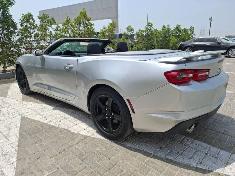 2019 Chevrolet Camaro 3LT RS thumbnail 6