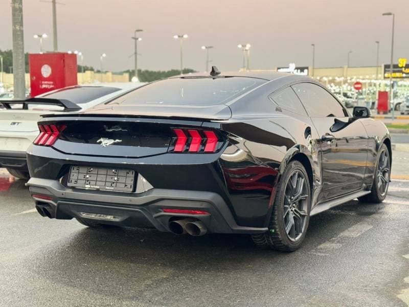 2024 Ford Mustang PREMIUM thumbnail 2