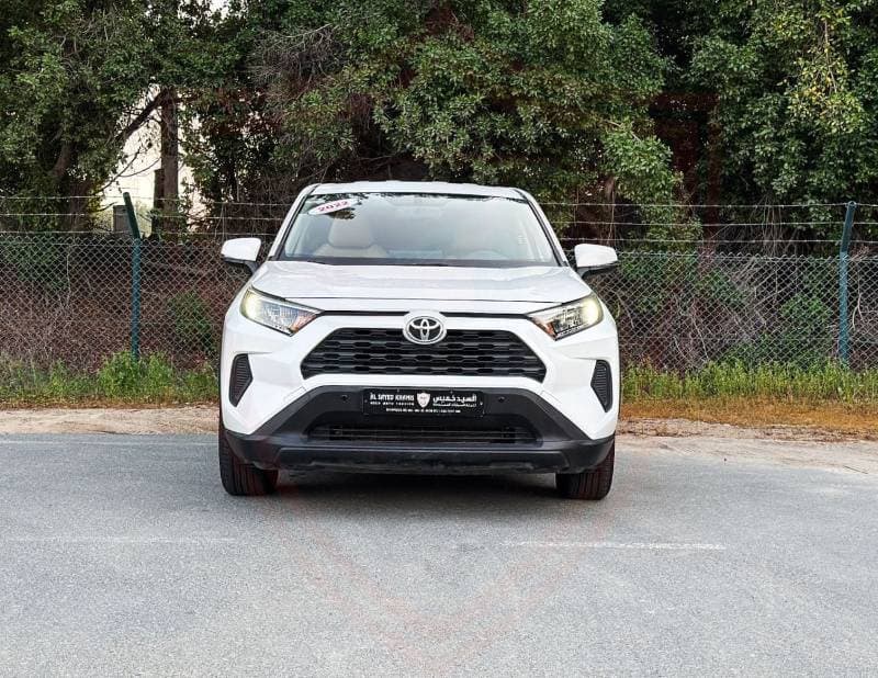 2022 Toyota RAV4 EX thumbnail 2