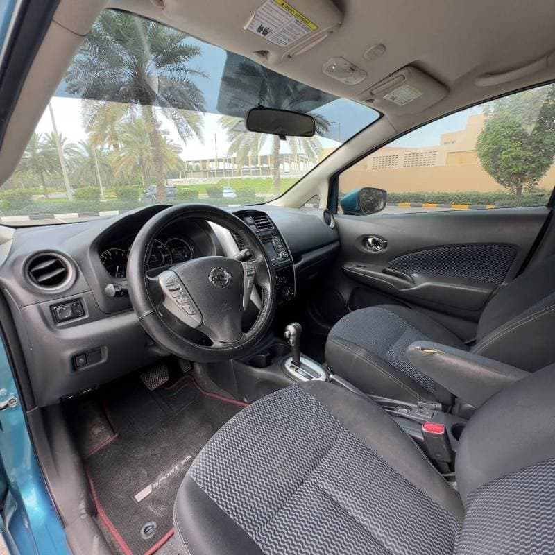 2015 Nissan Versa S thumbnail 7