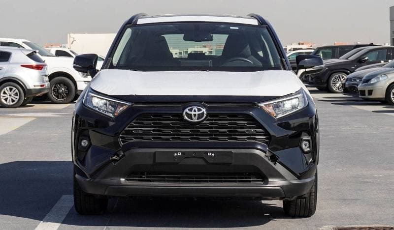2023 Toyota RAV4 XLE HEV thumbnail 2