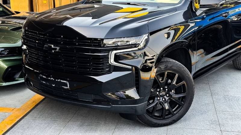 2023 Chevrolet Tahoe PREMIER thumbnail 2