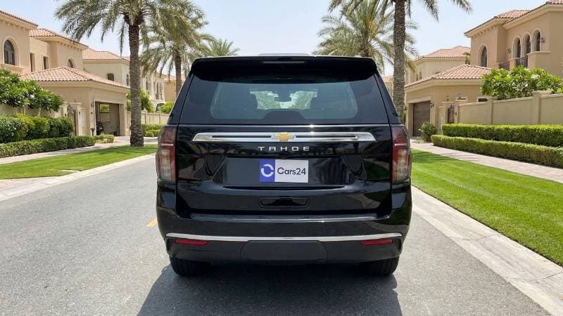 2024 Chevrolet Tahoe LS thumbnail 4