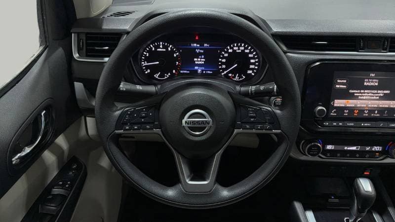 2022 Nissan X Terra TITANIUM thumbnail 6