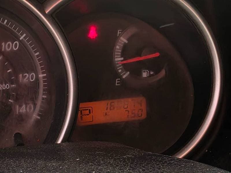 2010 Nissan Versa thumbnail 5