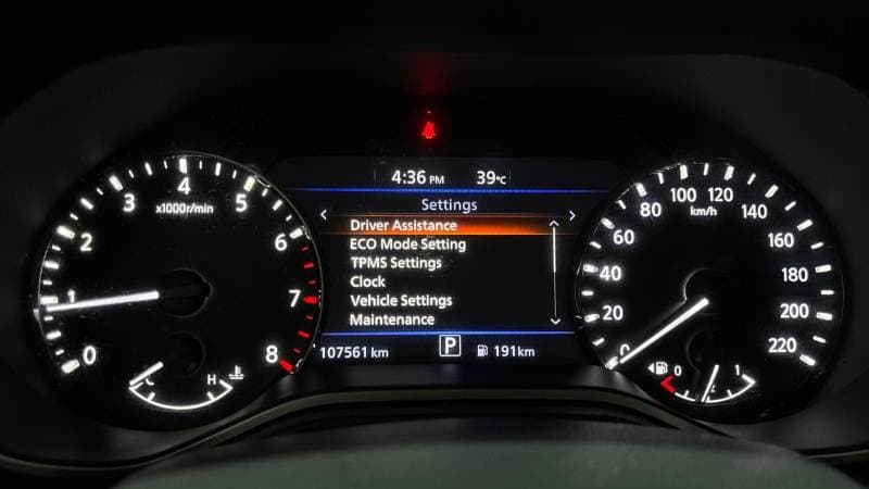 2023 Nissan X Terra TITANIUM thumbnail 7