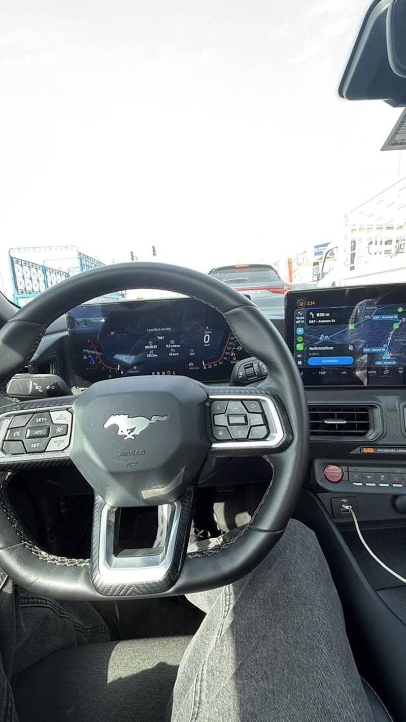 2024 Ford Mustang STANDARD thumbnail 6