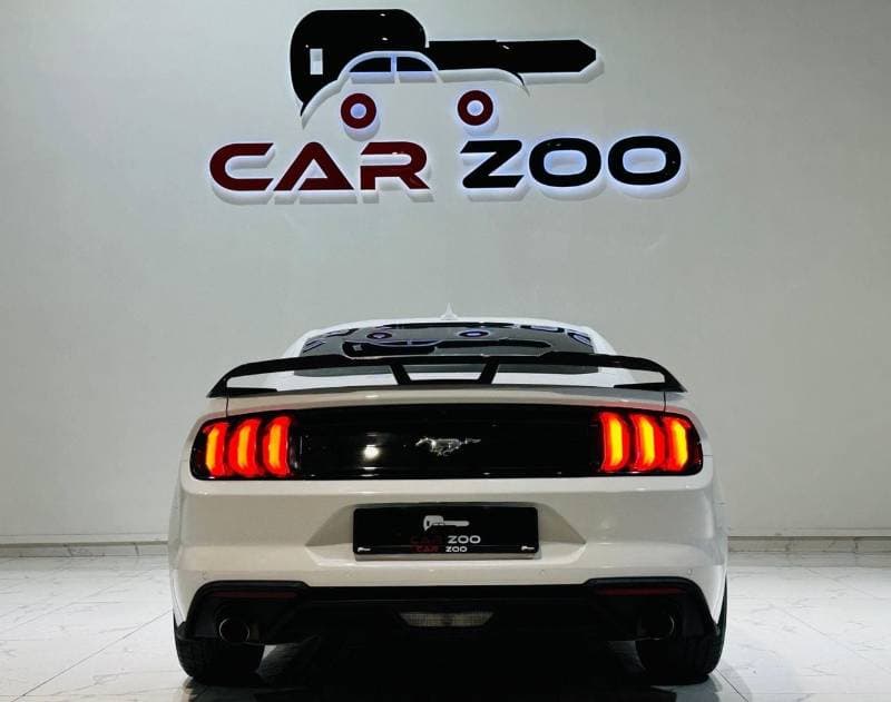 2022 Ford Mustang STANDARD thumbnail 4