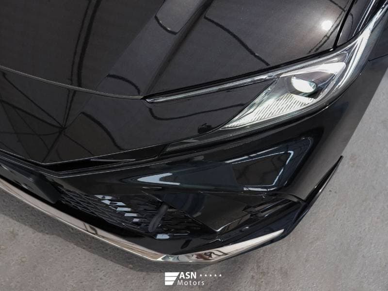 2026 Toyota Camry SPORT HEV thumbnail 3