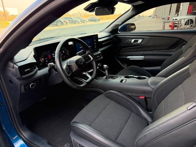 2024 Ford Mustang STANDARD thumbnail 6