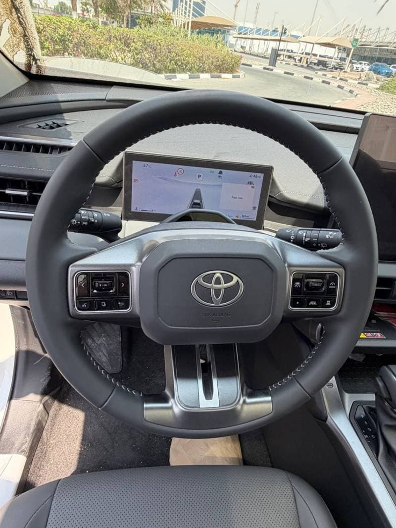 2026 Toyota RAV4 EXR thumbnail 8