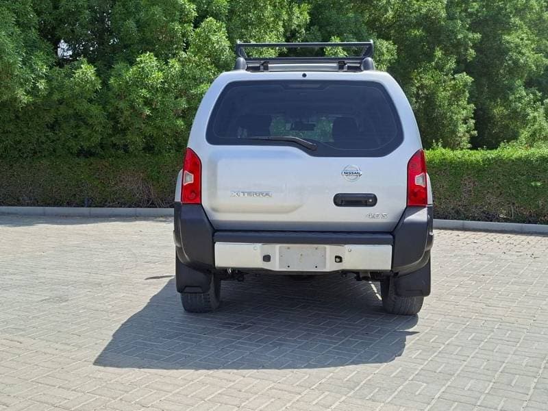 2010 Nissan X Terra S thumbnail 4