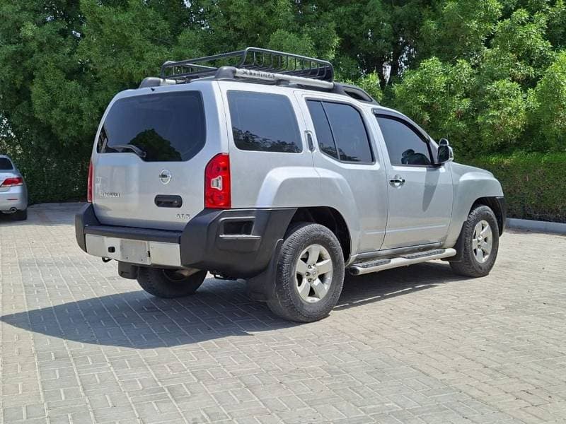 2010 Nissan X Terra S thumbnail 3