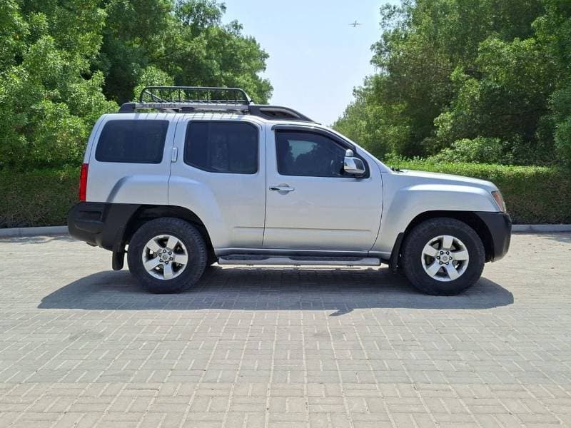 2010 Nissan X Terra S thumbnail 6