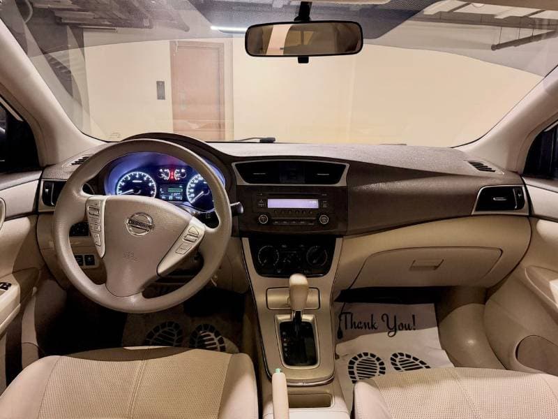2020 Nissan Sentra SV thumbnail 3
