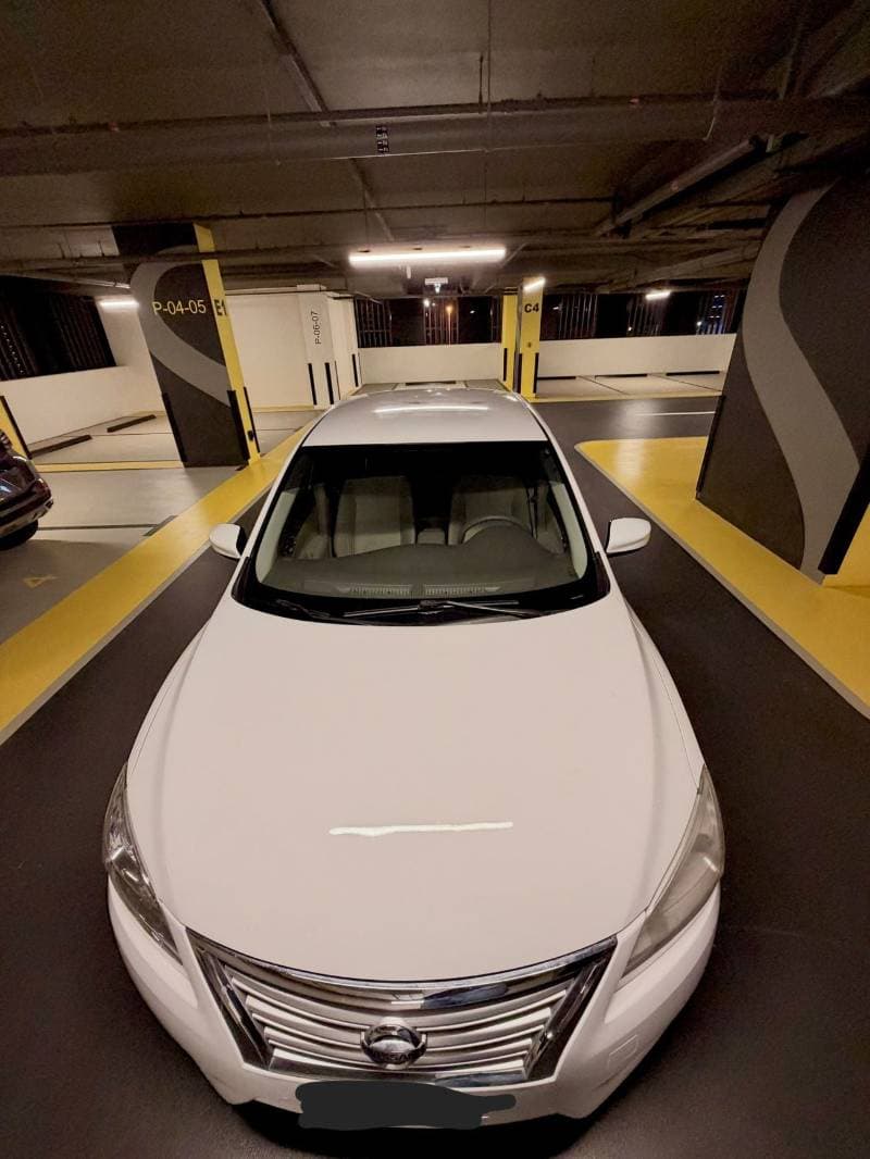 2020 Nissan Sentra SV thumbnail 2