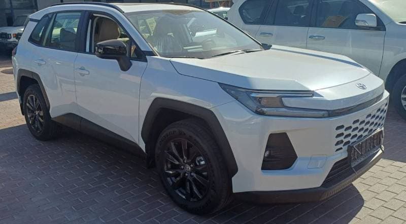 2026 Toyota RAV4 XLE thumbnail 2