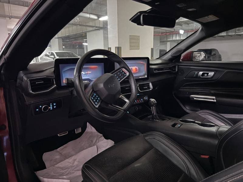 2024 Ford Mustang STANDARD thumbnail 8