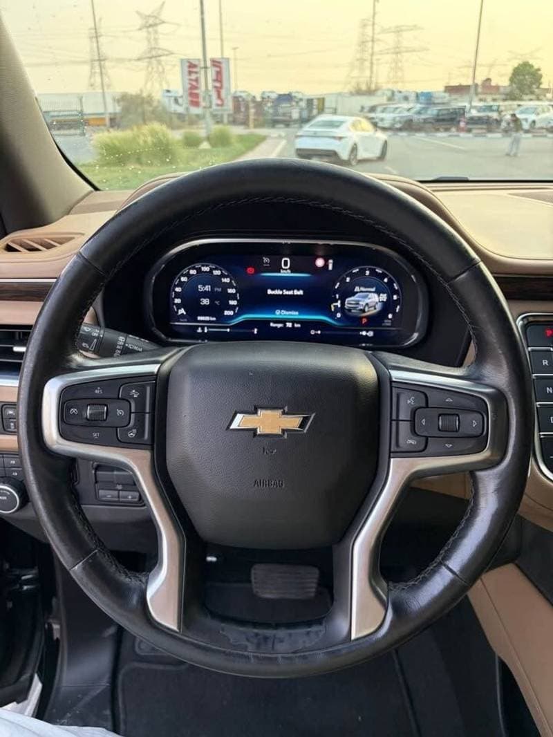 2022 Chevrolet Tahoe PREMIER thumbnail 4