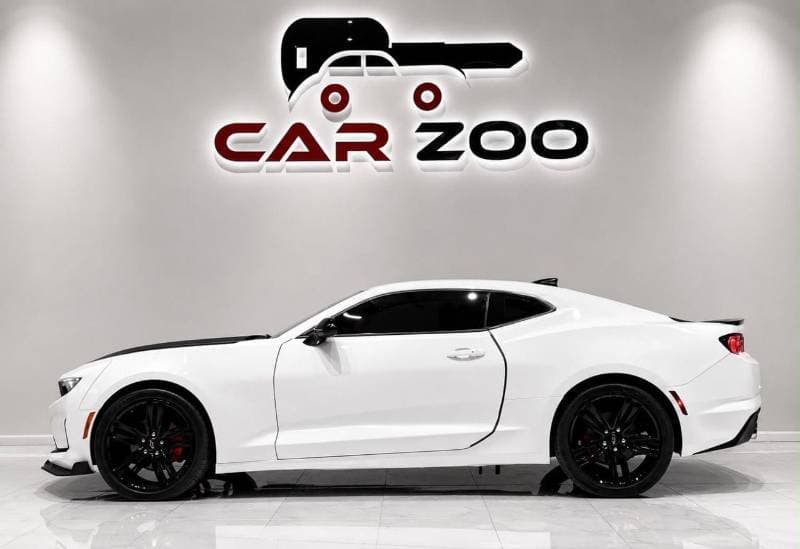 2023 Chevrolet Camaro RS thumbnail 2