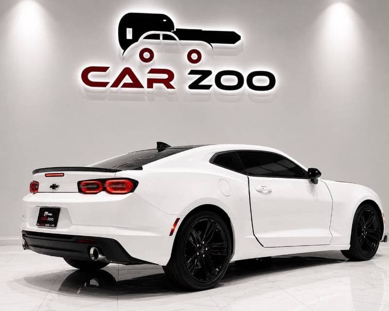 2023 Chevrolet Camaro RS thumbnail 3