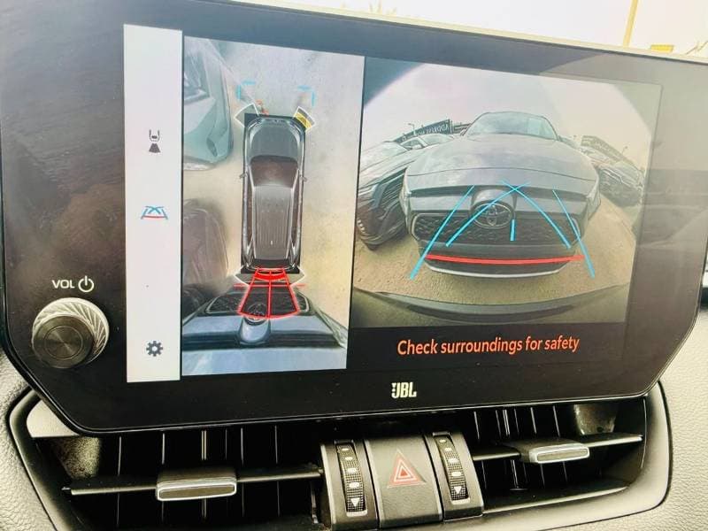 2023 Toyota RAV4 LTD HEV thumbnail 4