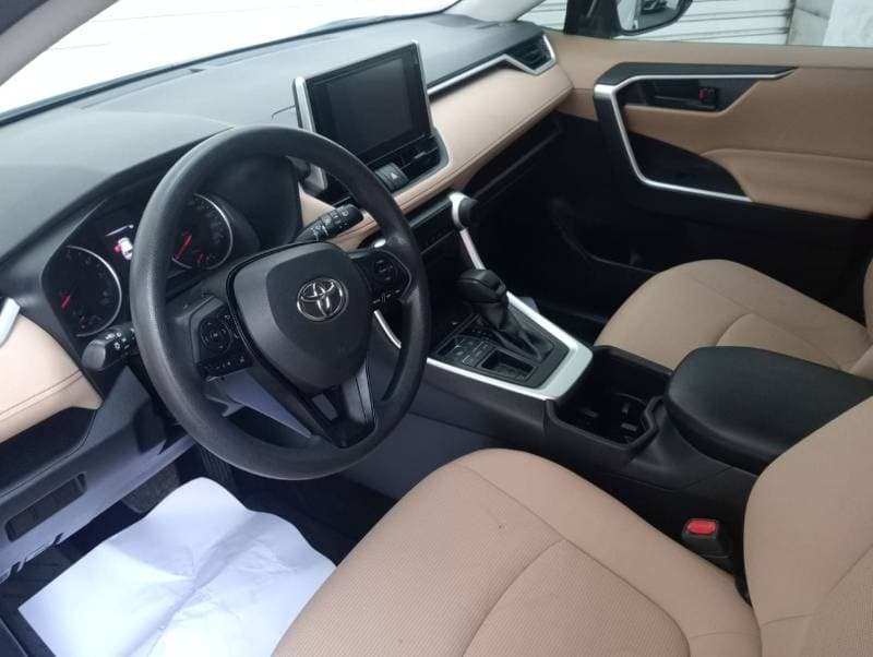 2023 Toyota RAV4 EXR thumbnail 7