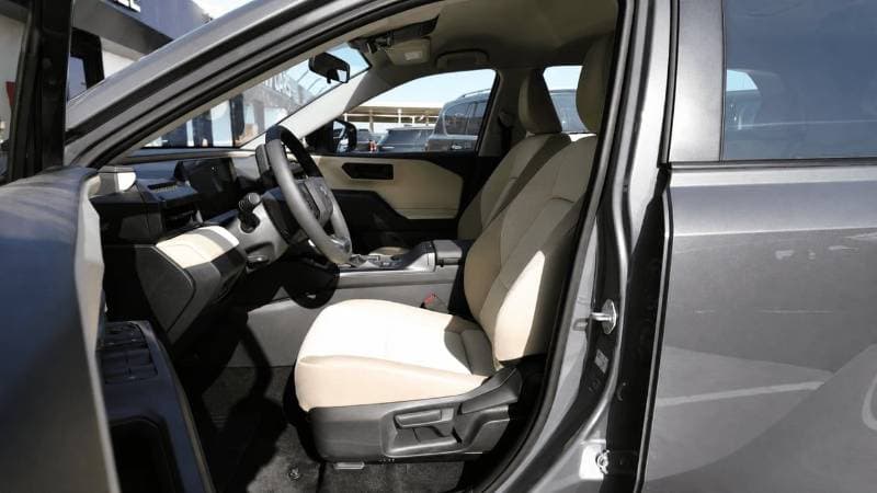 2026 Toyota RAV4 EXR thumbnail 7