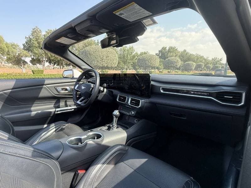 2024 Ford Mustang PREMIUM thumbnail 5