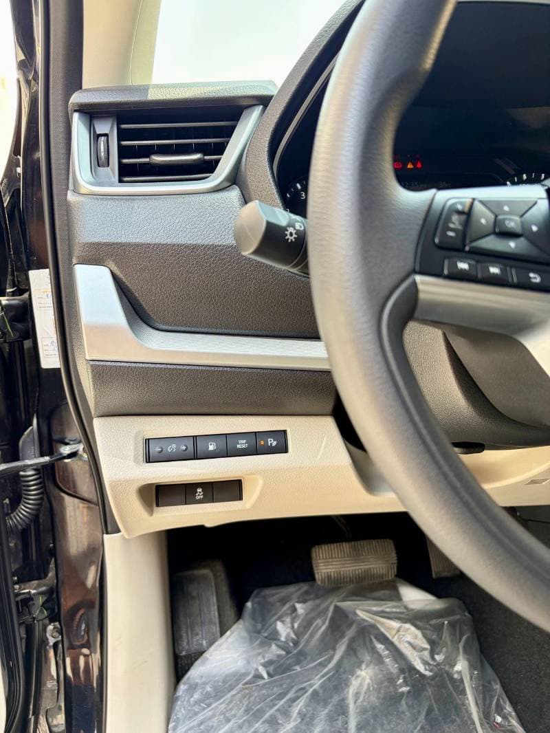 2024 Nissan X Terra TITANIUM thumbnail 6
