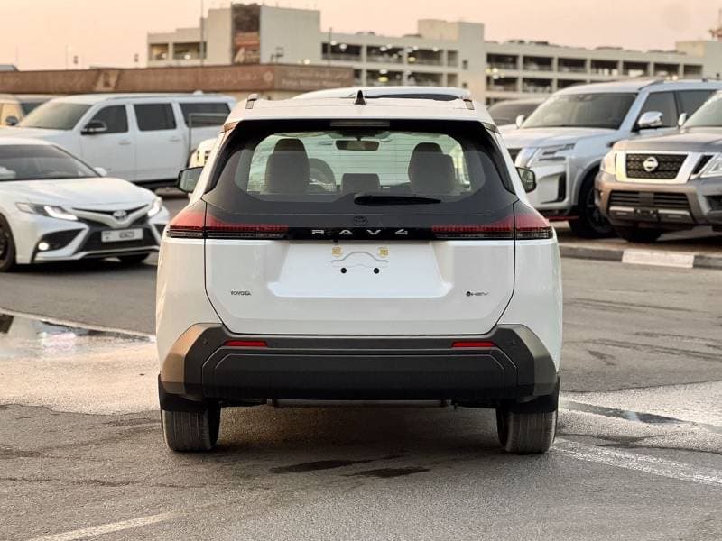 2026 Toyota RAV4 XLE HEV thumbnail 5