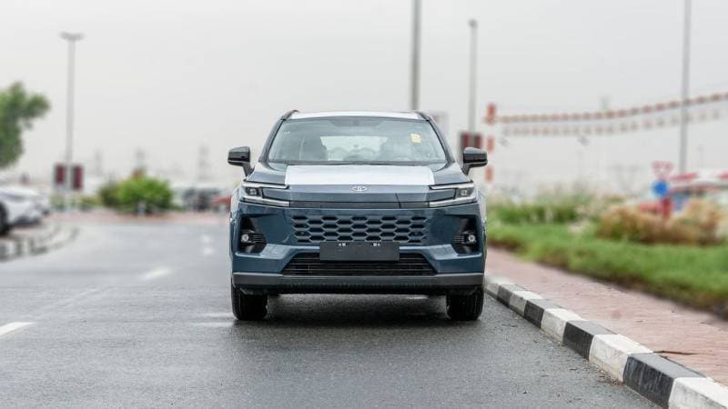 2026 Toyota RAV4 XLE thumbnail 4