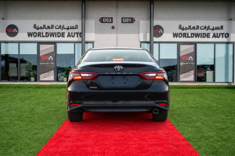 2024 Toyota Camry GLE X thumbnail 6