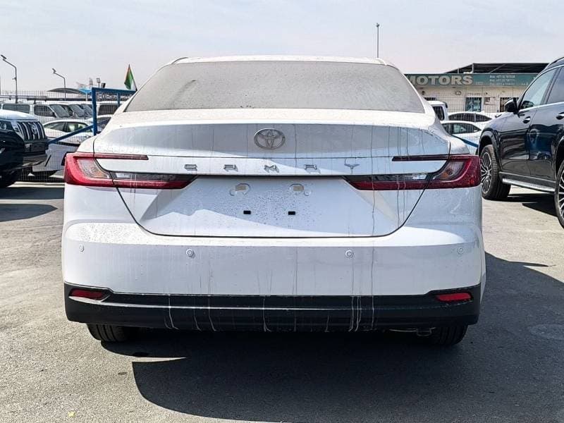 2026 Toyota Camry GLE thumbnail 6