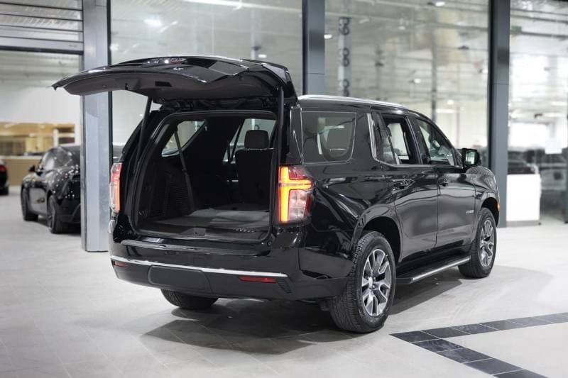 2024 Chevrolet Tahoe LT thumbnail 7