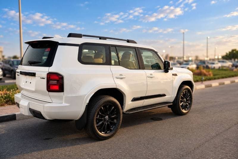 2026 Toyota Prado thumbnail 7