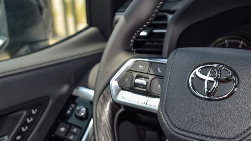 2024 Toyota Land Cruiser GR SPORT thumbnail 8