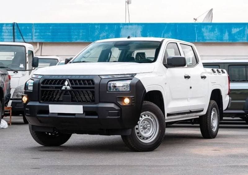 2025 Mitsubishi L200 GL thumbnail 3