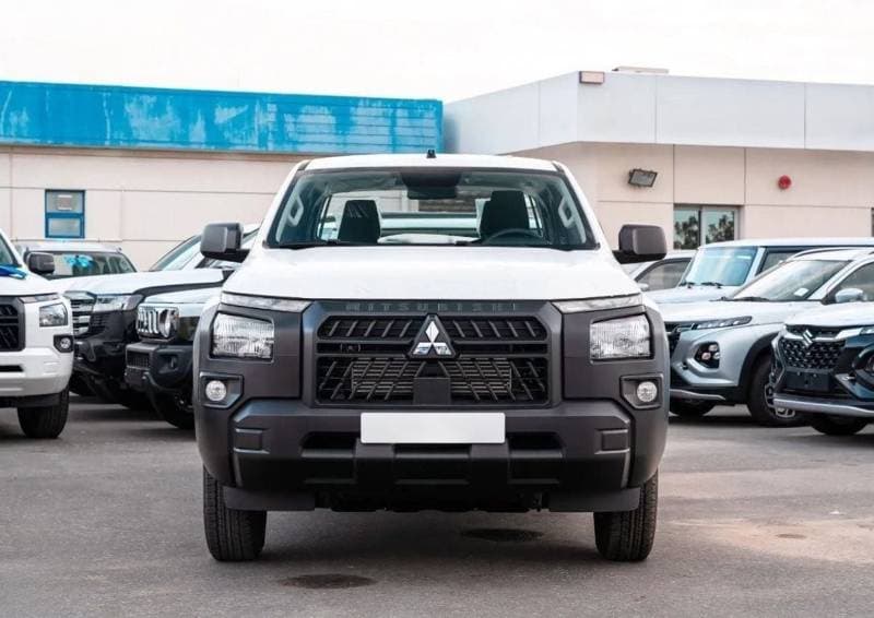 2025 Mitsubishi L200 GL thumbnail 2