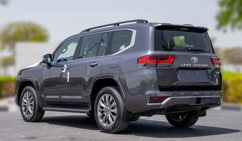 2024 Toyota Land Cruiser VXR thumbnail 7