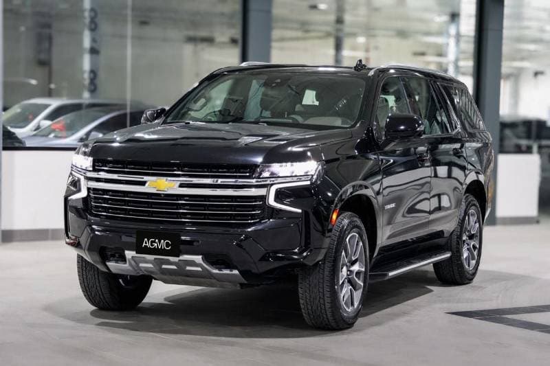 2024 Chevrolet Tahoe LT thumbnail 4