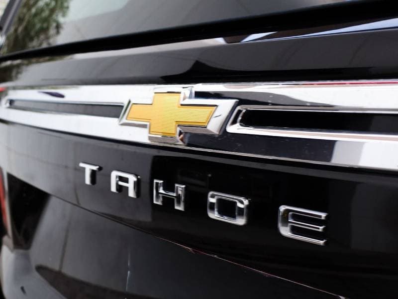 2024 Chevrolet Tahoe LS thumbnail 6