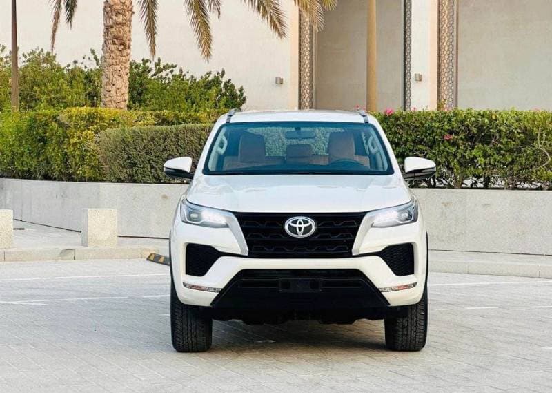 2022 Toyota Fortuner EXR thumbnail 8