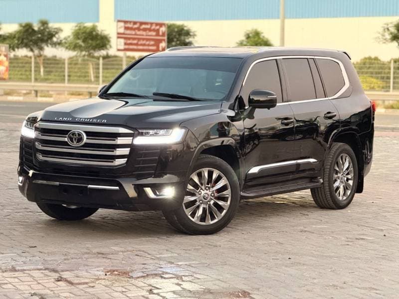 2017 Toyota Land Cruiser GXR