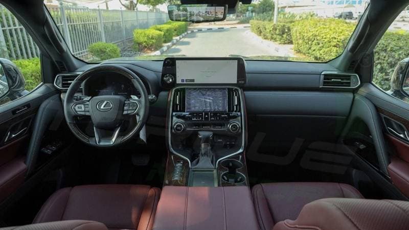 2026 Lexus LX600 SIGNATURE thumbnail 2