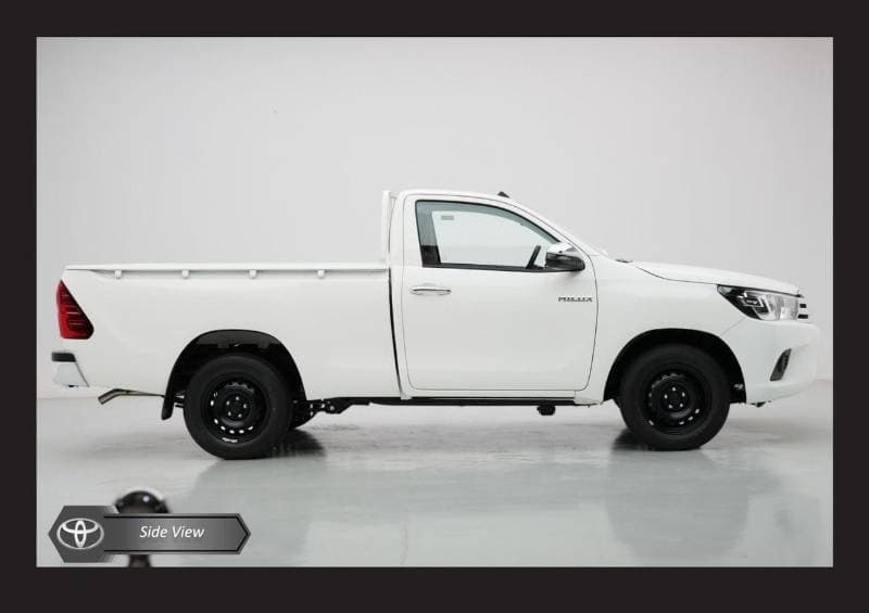 2026 Toyota Hilux GL thumbnail 4