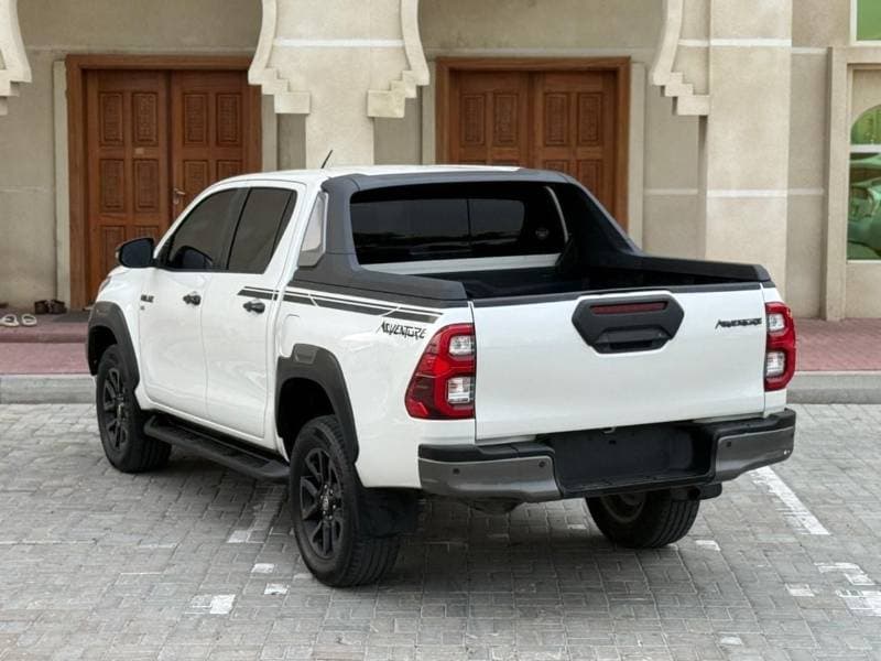 2021 Toyota Hilux ADVENTURE thumbnail 6